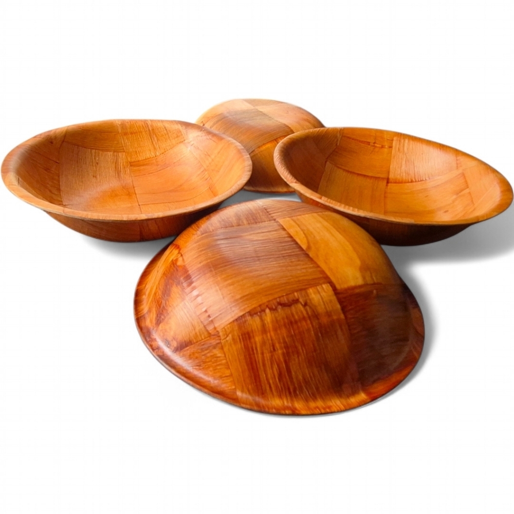 1960s Vintage Woven Parquet Wood Bowls Set of Four - Picture 5 of 6
